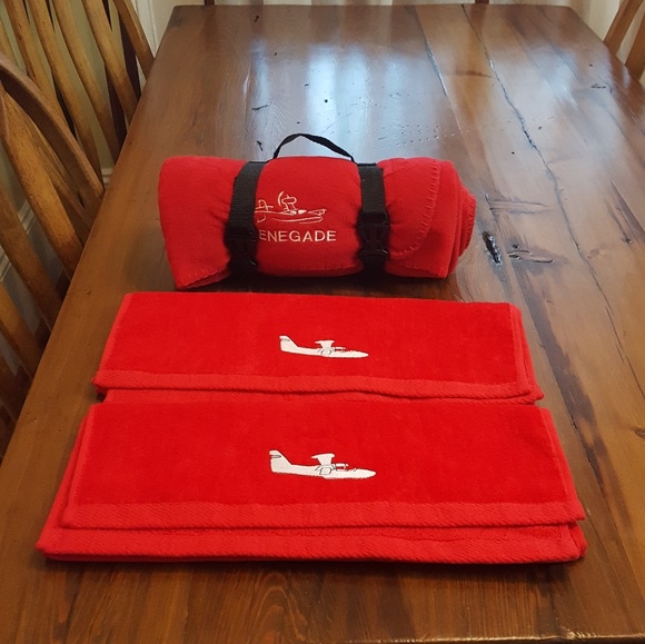 Terry Town Other - Aircraft blanket and towels NWOT